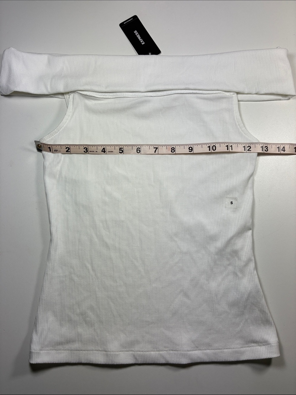 Express Off-Shoulder White Ribbed Knit Top - Picture 6 of 7